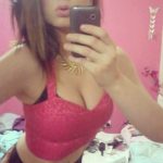 Petite chienne cherche bonne queue Lausanne